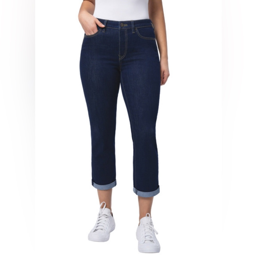 ✨ NWT- Santana Jeans – Straight Leg Mid Rise Tummy Control